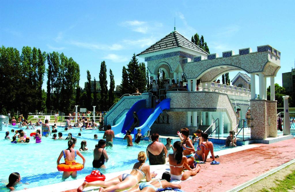 Veva Apartman - Eger Maganszallashely Экстерьер фото